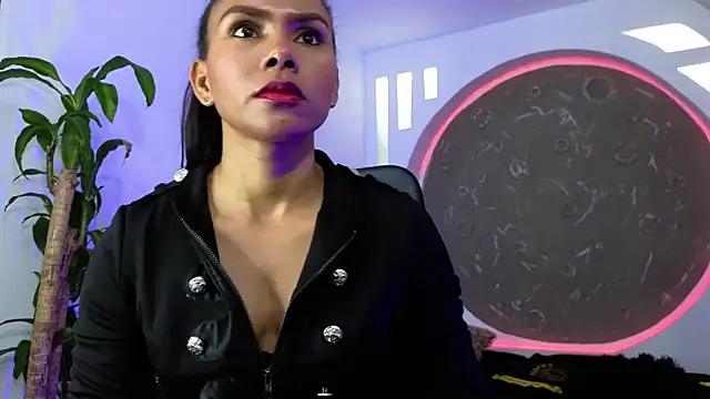 Tatianabr 01 online show from December 17, 8:26 pm