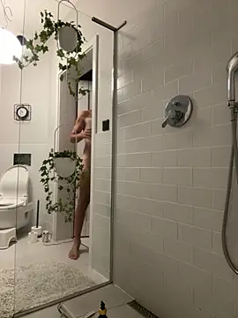 rafkiexh online show from October 17, 8:33 pm