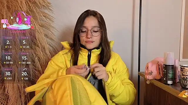 Snapshot of Elecktra_sweet chatting on February 23, 7:33 pm Elecktra sweet online show from February 23, 7:33 pm