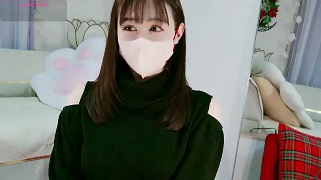 Snapshot of aaanyan chatting on December 9, 12:51 pm aaanyan online show from December 9, 12:51 pm