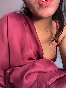 Snapshot of Goddess_sneha chatting on June 9, 4:40 pm Goddess sneha online show from June 9, 4:40 pm