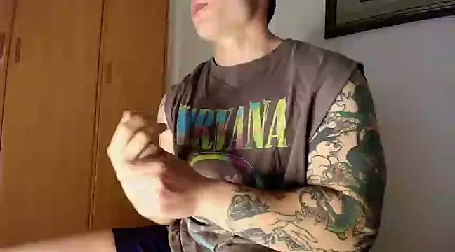 Snapshot of juandking chatting on March 12, 10:37 am juandking online show from March 12, 10:37 am