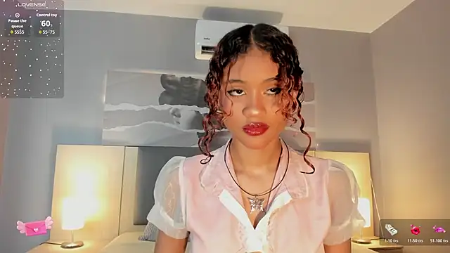 Aprillbrunette online show from December 4, 2:43 am