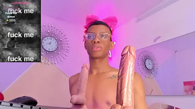 Tiffany Valentine15 online show from November 28, 12:52 pm