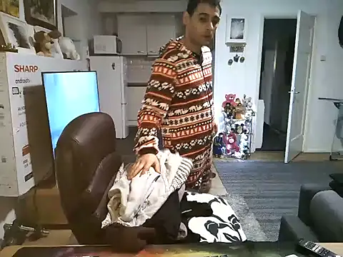 mihaimichael online show from October 15, 7:25 pm