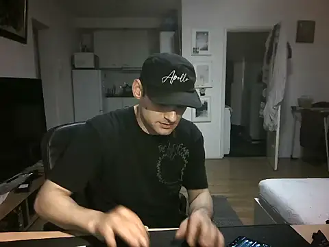 mihaimichael online show from May 30, 9:34 pm