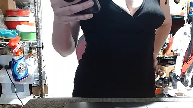 AstridFalk23 online show from December 3, 7:12 pm