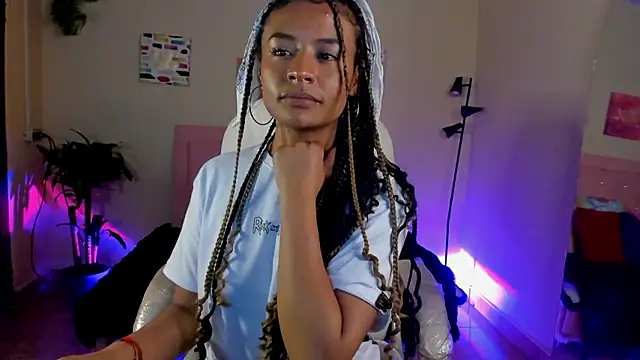 keyla roberts777 online show from December 3, 8:06 pm