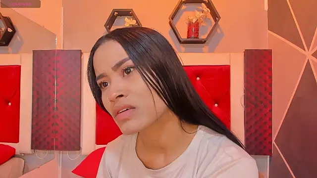 Snapshot of Karoll014 chatting on October 24, 12:12 pm Karoll014 online show from October 24, 12:12 pm