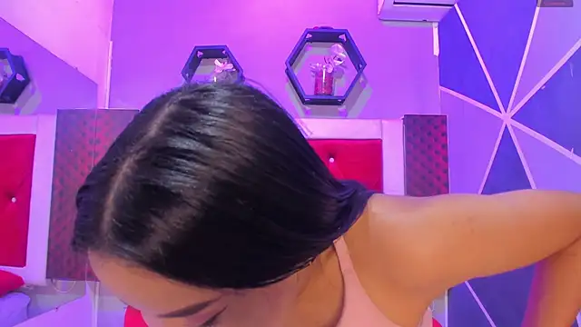 Karoll014 online show from December 5, 12:03 pm