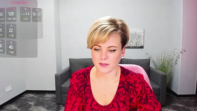 Snapshot of Julia_Wilsone chatting on January 20, 9:56 am Julia Wilsone online show from January 20, 9:56 am