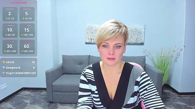 Snapshot of Julia_Wilsone chatting on January 26, 4:51 pm Julia Wilsone online show from January 26, 4:51 pm