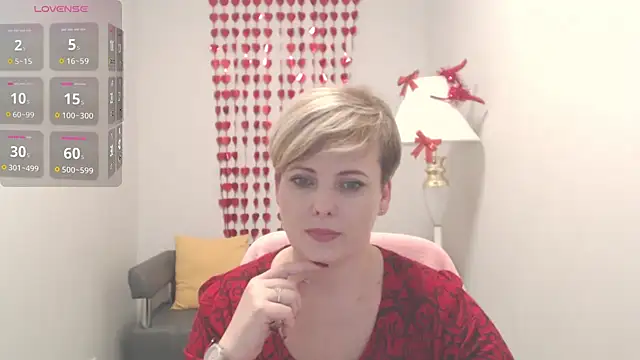 Snapshot of Julia_Wilsone chatting on February 10, 1:11 pm Julia Wilsone online show from February 10, 1:11 pm