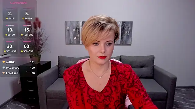 Snapshot of Julia_Wilsone chatting on February 22, 5:02 pm Julia Wilsone online show from February 22, 5:02 pm