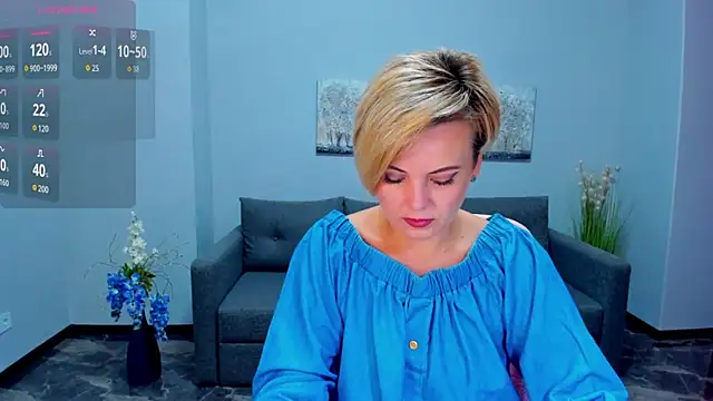 Snapshot of Julia_Wilsone chatting on September 19, 6:04 am Julia Wilsone online show from September 19, 6:04 am