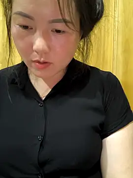 Snapshot of Sweetlove_77 chatting on October 6, 1:41 pm Sweetlove 77 online show from October 6, 1:41 pm