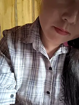 Snapshot of Sweetlove_77 chatting on October 8, 2:09 am Sweetlove 77 online show from October 8, 2:09 am