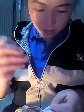 Snapshot of Sweetlove_77 chatting on November 16, 1:49 pm Sweetlove 77 online show from November 16, 1:49 pm