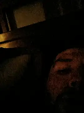 KingTulip111 online show from May 15, 5:58 am