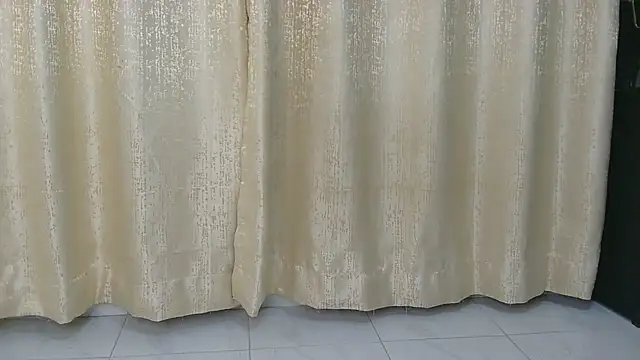 Snapshot of jeyberrie chatting on July 6, 7:49 pm jeyberrie online show from July 6, 7:49 pm