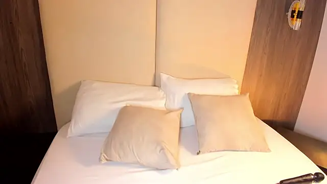 nicky peyton online show from March 18, 3:20 am