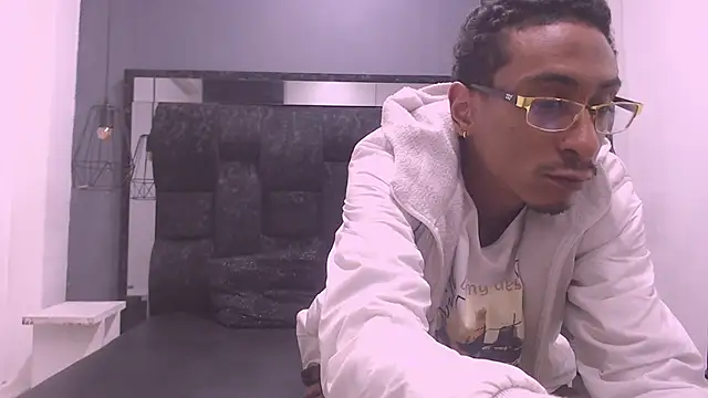 Jose Smoke online show from November 10, 3:49 am