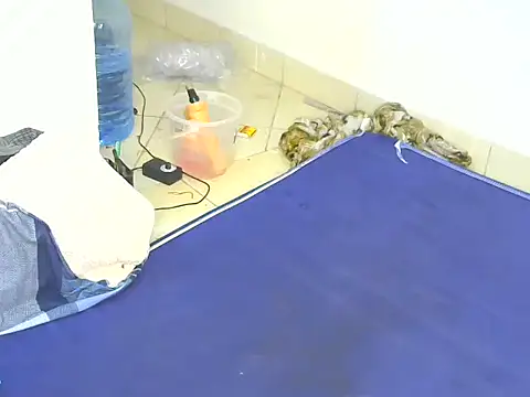 Snapshot of ebonyangie chatting on November 15, 7:32 pm ebonyangie online show from November 15, 7:32 pm