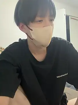 Snapshot of yuuuuma578 chatting on February 5, 4:00 pm yuuuuma578 online show from February 5, 4:00 pm