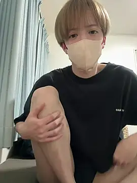 Snapshot of yuuuuma578 chatting on March 1, 2:19 pm yuuuuma578 online show from March 1, 2:19 pm