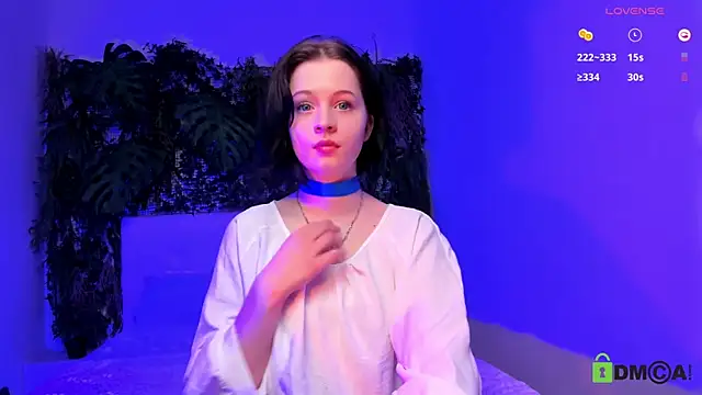 Snapshot of Alina_Mills chatting on March 18, 3:31 pm Alina Mills online show from March 18, 3:31 pm