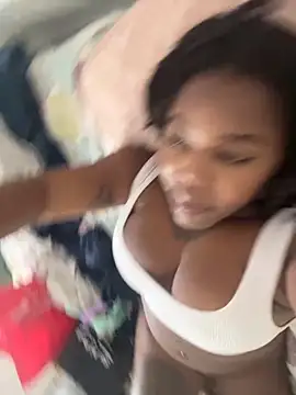 Goddess Nafeesha online show from November 22, 8:52 pm