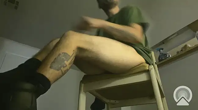 Snapshot of freakzmexx chatting on December 29, 11:50 am freakzmexx online show from December 29, 11:50 am