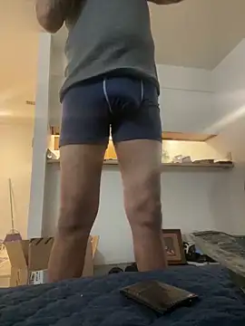 Snapshot of freakzmexx chatting on February 11, 2:46 am freakzmexx online show from February 11, 2:46 am