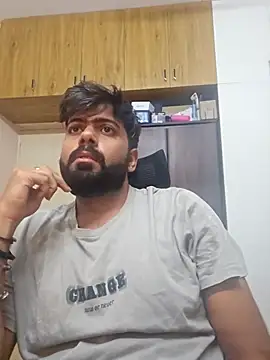 Hornie small Dick01 online show from November 1, 2:30 pm