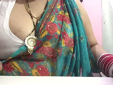 Desi bhabhiii online show from December 31, 5:44 am
