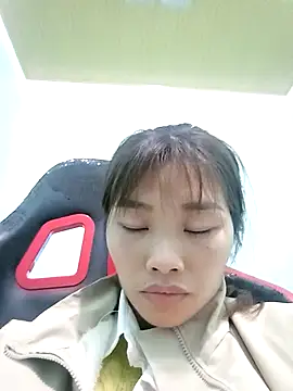 Lonalysexy online show from February 12, 5:35 am