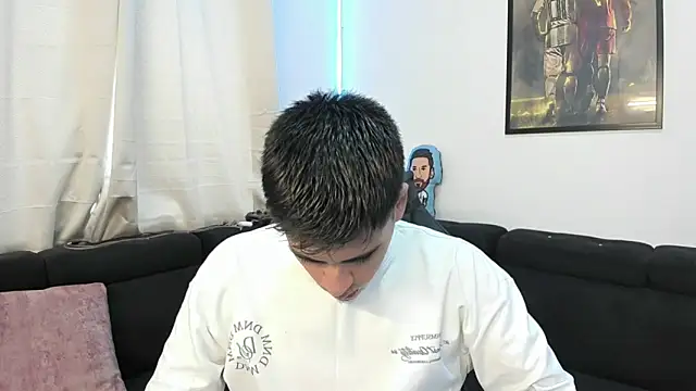 Snapshot of mad_maxxx2 chatting on January 26, 1:04 pm mad maxxx2 online show from January 26, 1:04 pm