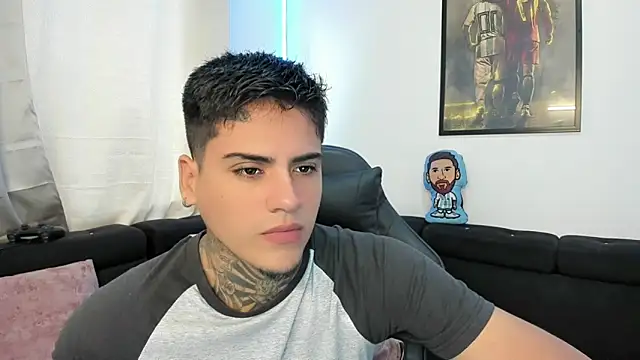 Snapshot of mad_maxxx2 chatting on February 28, 12:52 pm mad maxxx2 online show from February 28, 12:52 pm