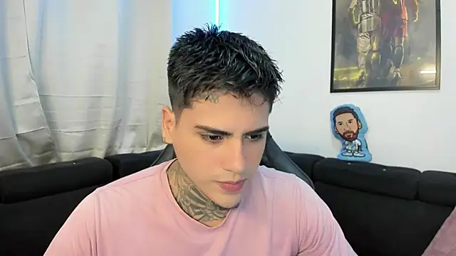 Snapshot of mad_maxxx2 chatting on March 1, 10:31 pm mad maxxx2 online show from March 1, 10:31 pm