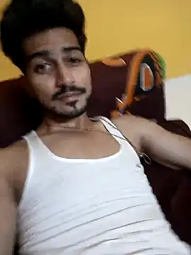 INDIAN PRINCE 01 online show from March 16, 5:07 pm