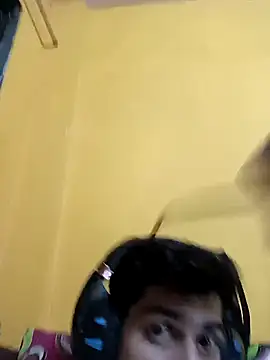 INDIAN PRINCE 01 online show from March 22, 6:25 pm