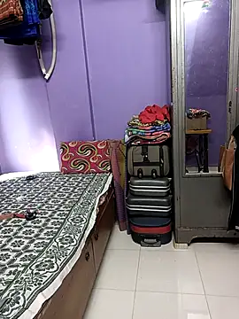 INDIAN PRINCE 01 online show from November 11, 8:36 am