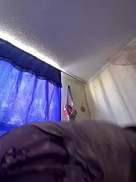  luna torres online show from February 22, 1:42 pm