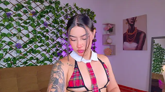 melody cute10 online show from February 25, 1:43 pm