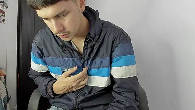 Snapshot of SonSett chatting on November 6, 12:06 pm SonSett online show from November 6, 12:06 pm