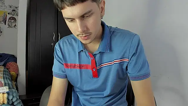 Snapshot of SonSett chatting on November 7, 3:28 am SonSett online show from November 7, 3:28 am