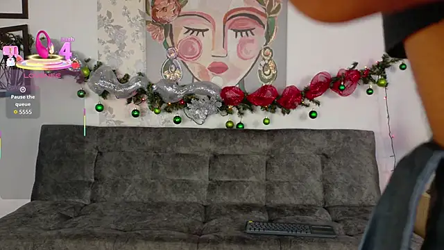 taty miller online show from December 18, 10:05 pm