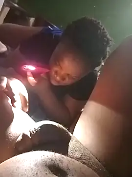 Snapshot of netswera147 chatting on December 17, 6:14 pm netswera147 online show from December 17, 6:14 pm