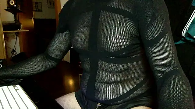 tomz0819 online show from September 13, 12:43 am