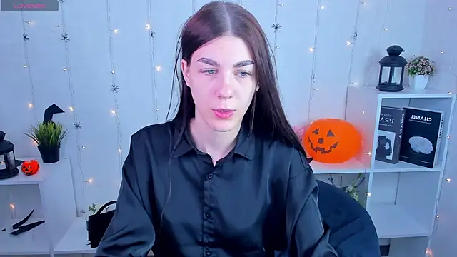 toooyour online show from October 30, 9:59 pm